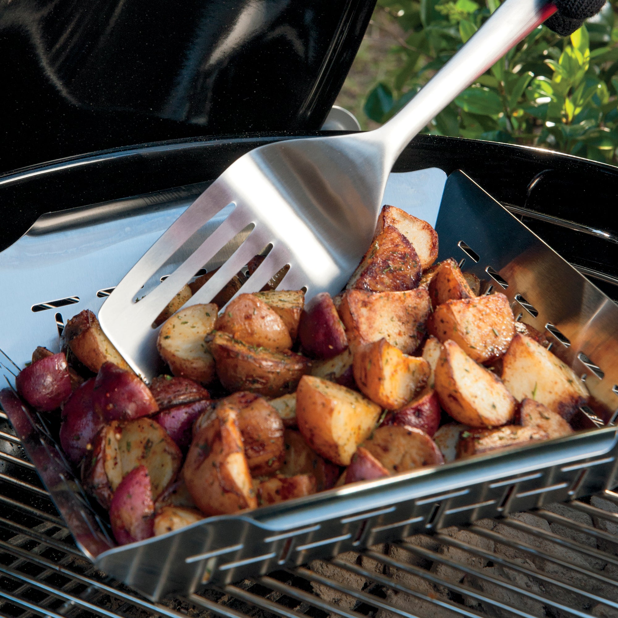 er Deluxe Grilling Basket Large Square Whitehall Garden Centre