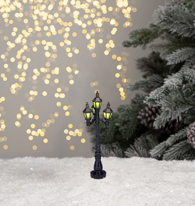 Lemax Old English Street Lamp