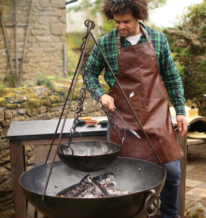 Kadai Cooking Tripod 95cm