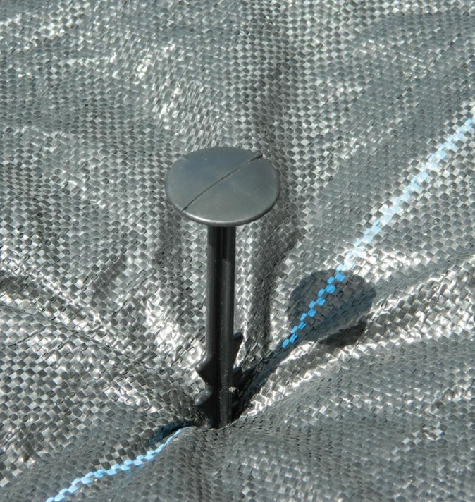 Fleece & Fabric Pegs 8 Pack